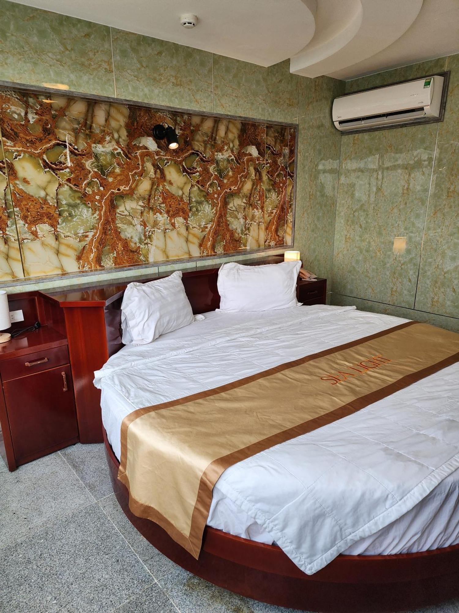 Sea Light Hotel Rach Gia Εξωτερικό φωτογραφία